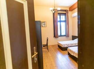 Гостевой дом My Guest Rooms Пловдив Улучшенный двухместный номер с 1 кроватью или 2 отдельными кроватями-11